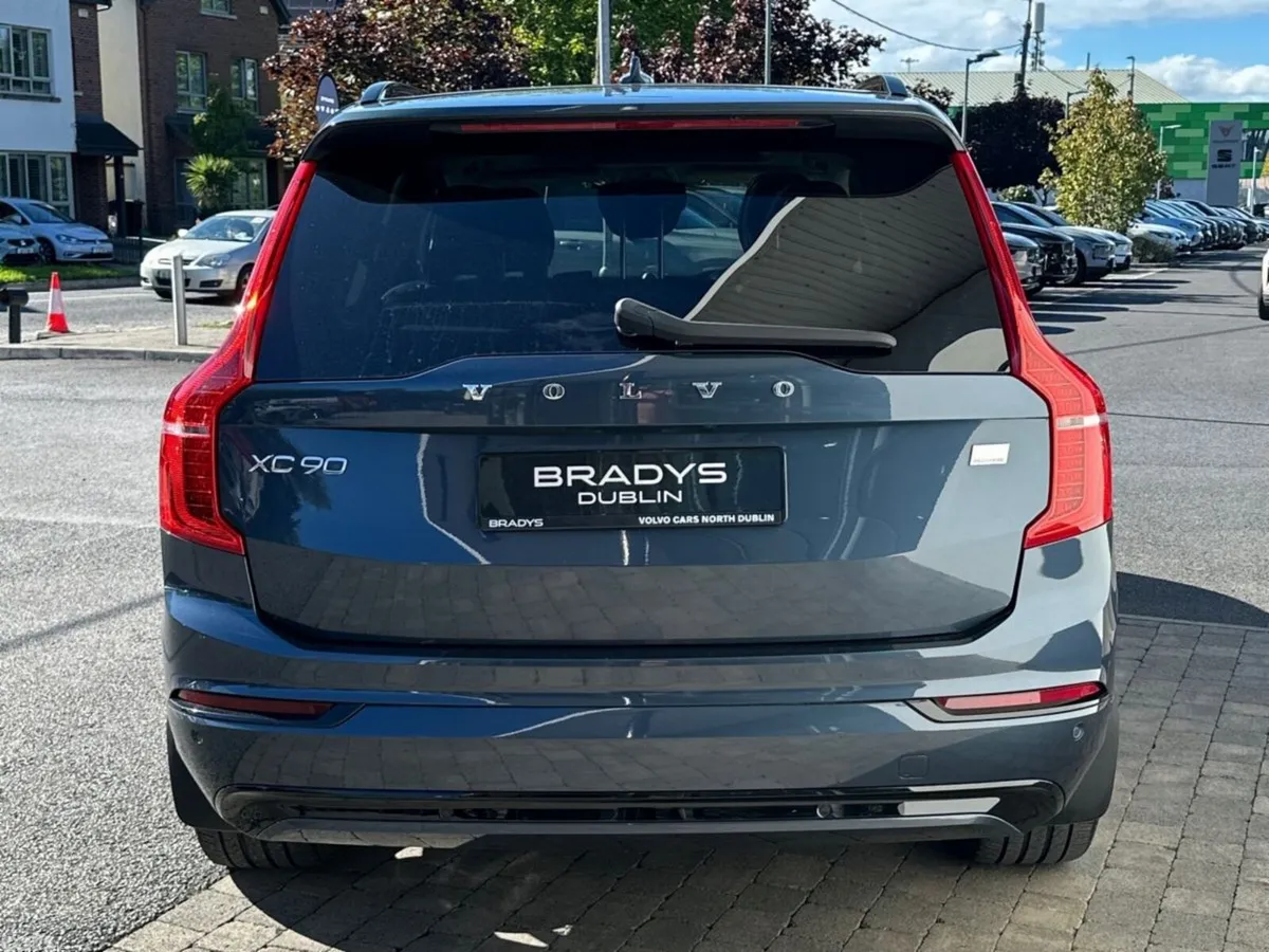 Volvo XC90 SUV, Petrol Plug-in Hybrid, 2023, Blue
