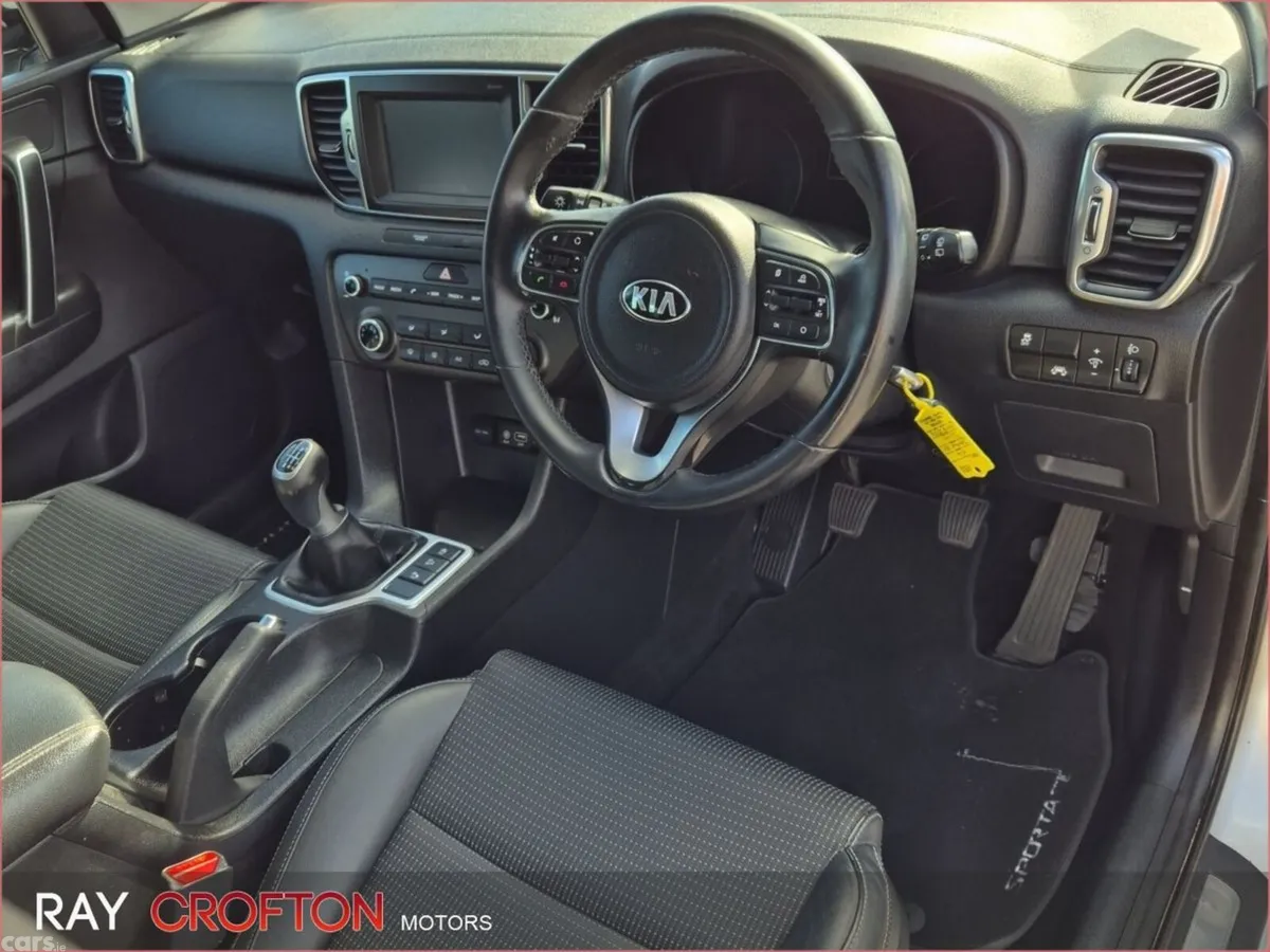 Kia Sportage SUV, Diesel, 2016, Silver