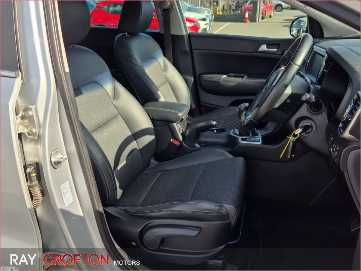 Kia Sportage SUV, Diesel, 2016, Silver
