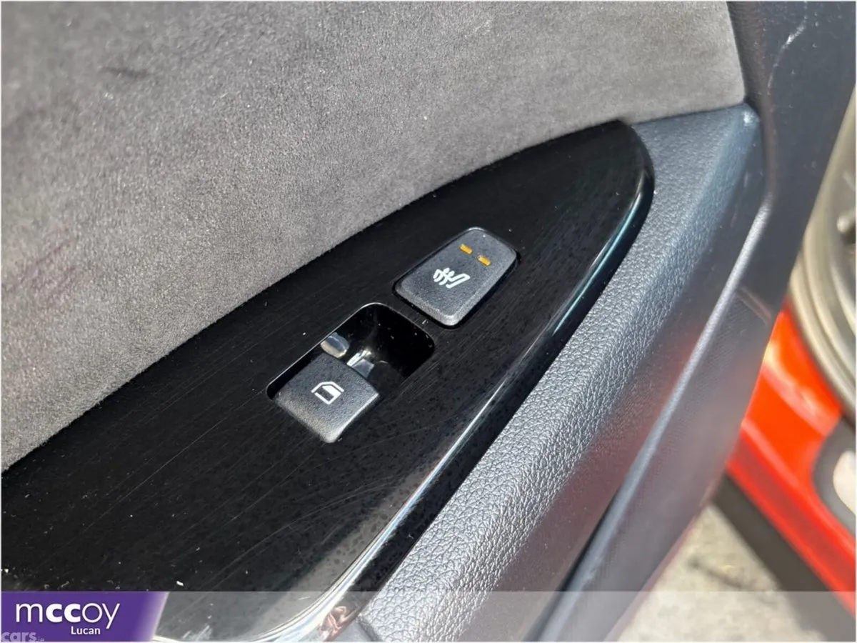 Kia Sportage SUV, Diesel Hybrid, 2023, Orange
