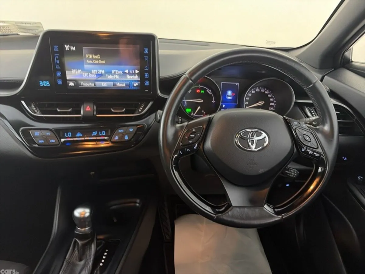 Toyota C-HR SUV, Petrol Hybrid, 2018, Grey