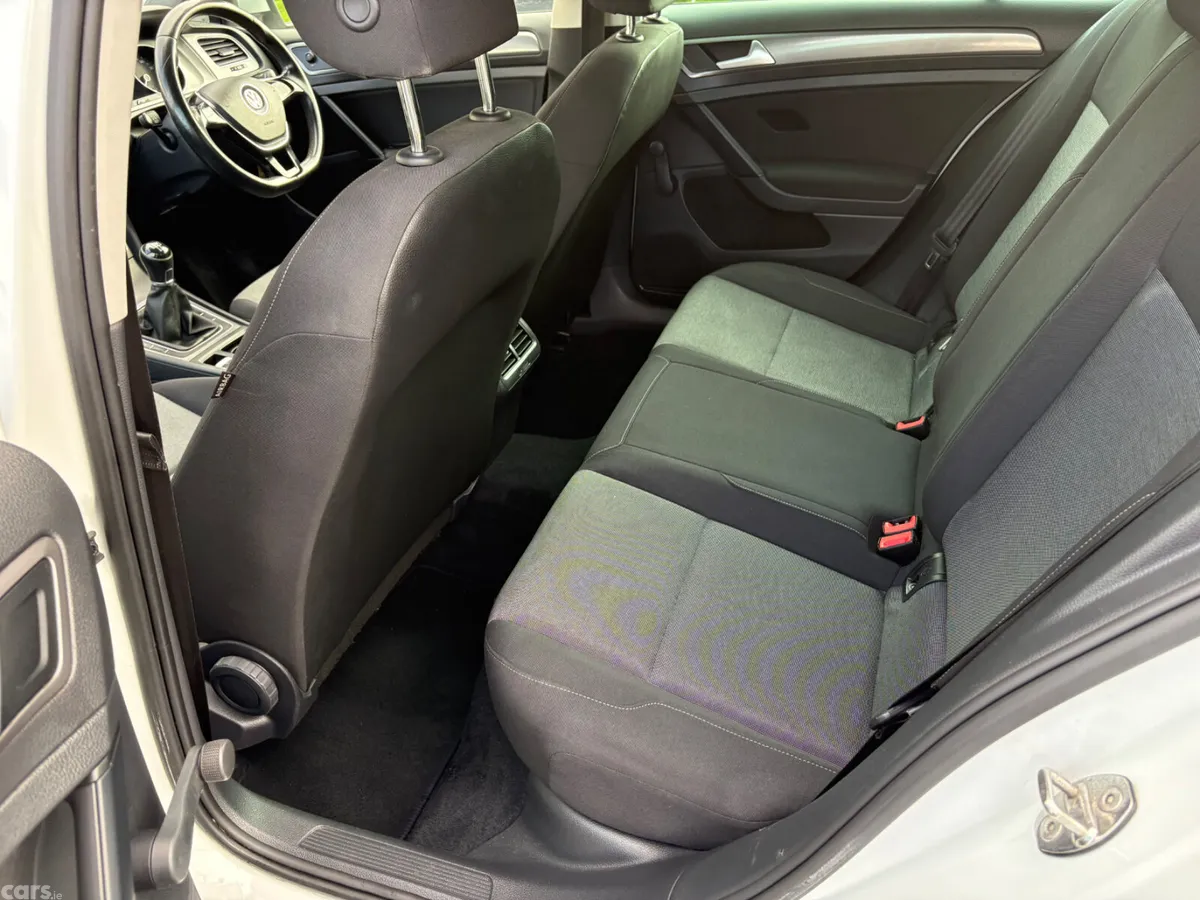 Volkswagen Golf Estate, Diesel, 2014, White
