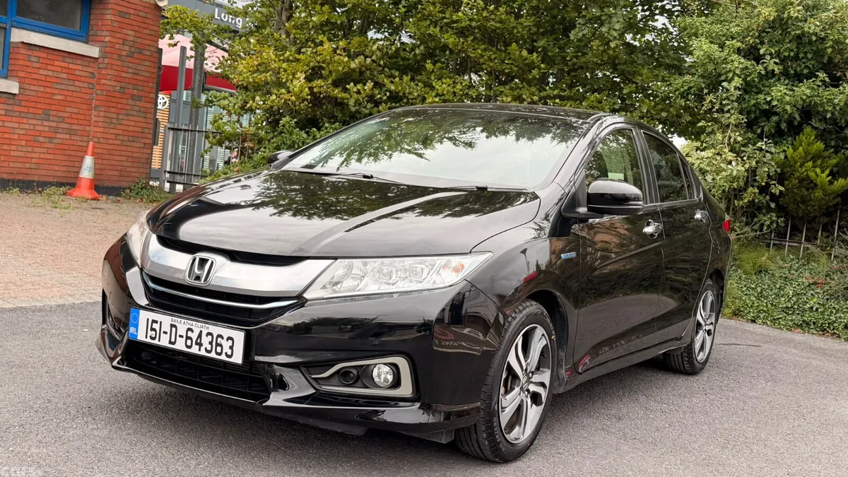 Honda Grace Saloon, Petrol Hybrid, 2015, Black