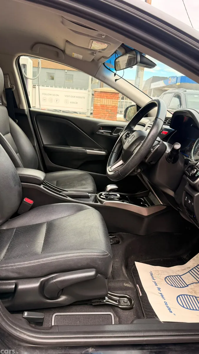 Honda Grace Saloon, Petrol Hybrid, 2015, Black