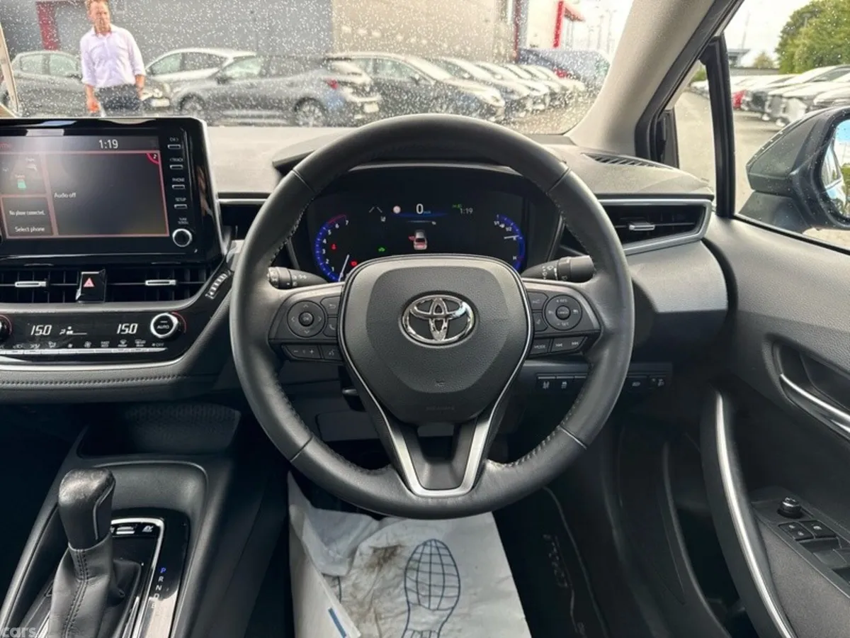 Toyota Corolla Saloon, Petrol Hybrid, 2020, Black