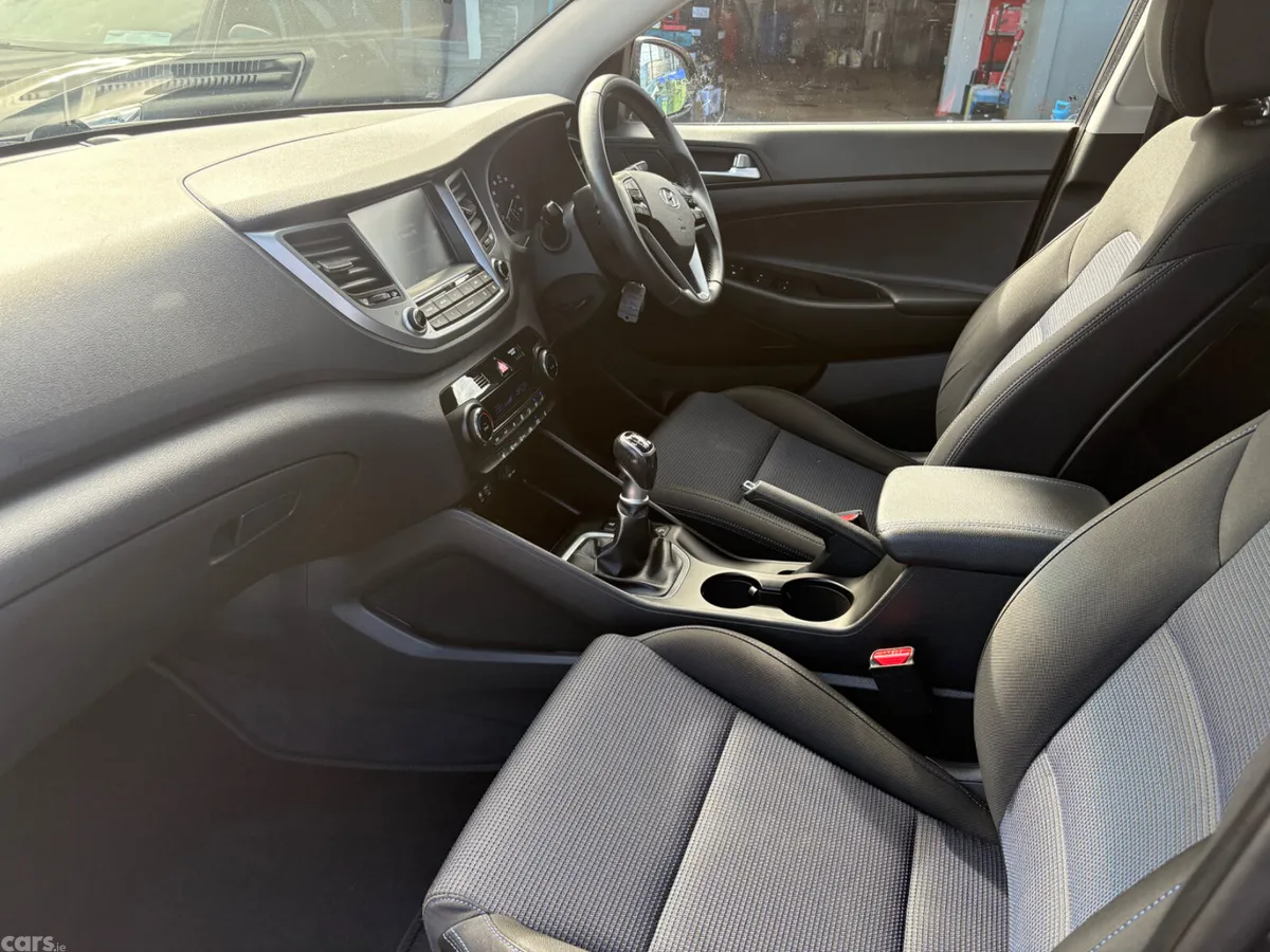 Hyundai Tucson SUV, Diesel, 2018, Grey