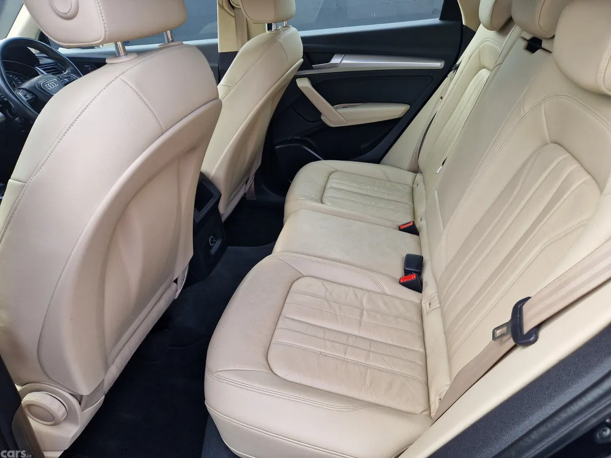 Audi Q5 SUV, Diesel, 2019, Blue