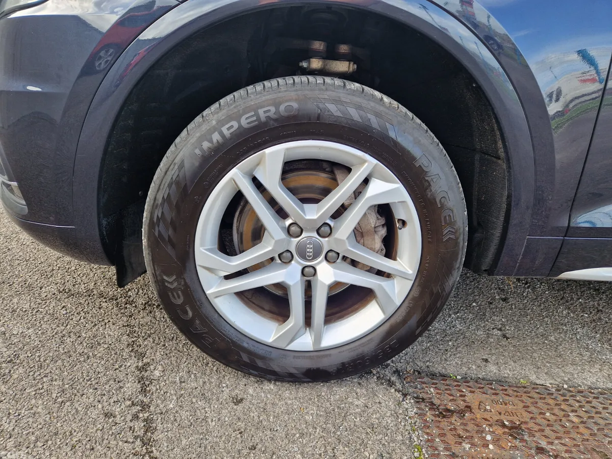 Audi Q5 SUV, Diesel, 2019, Blue