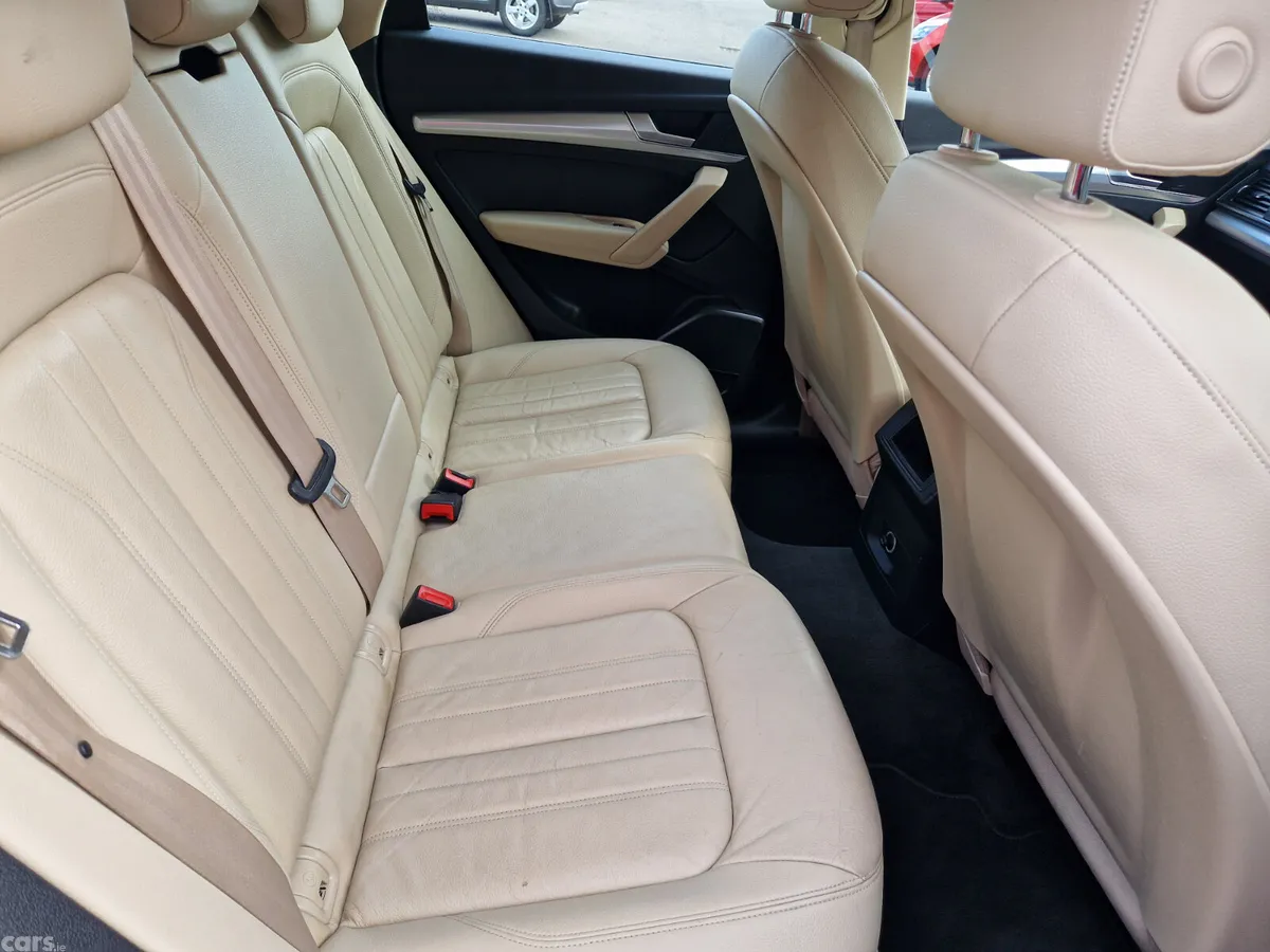 Audi Q5 SUV, Diesel, 2019, Blue