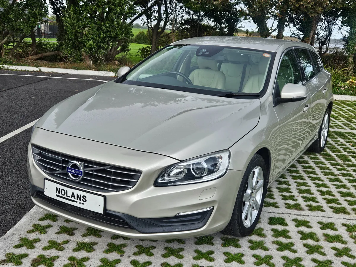 Volvo V60 Estate, Diesel, 2017, Gold