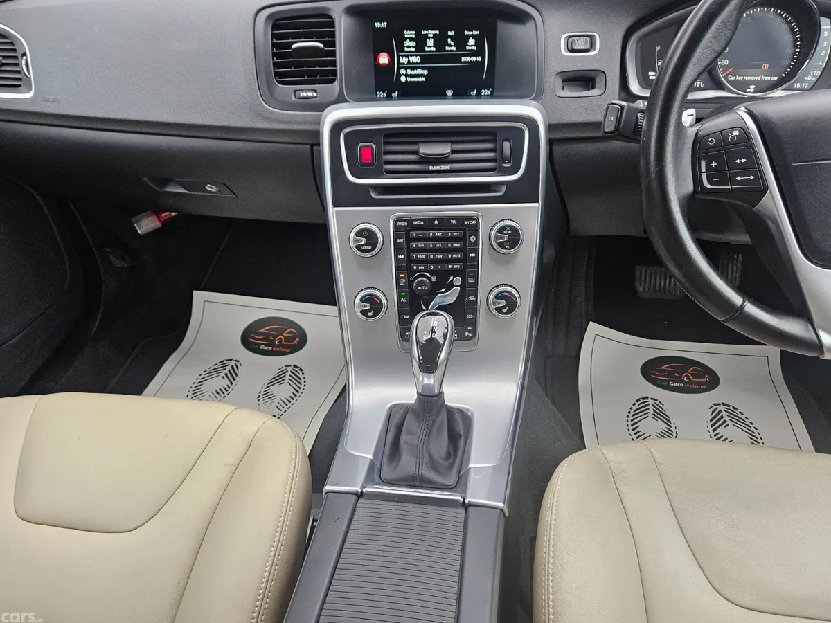 Volvo V60 Estate, Diesel, 2017, Gold