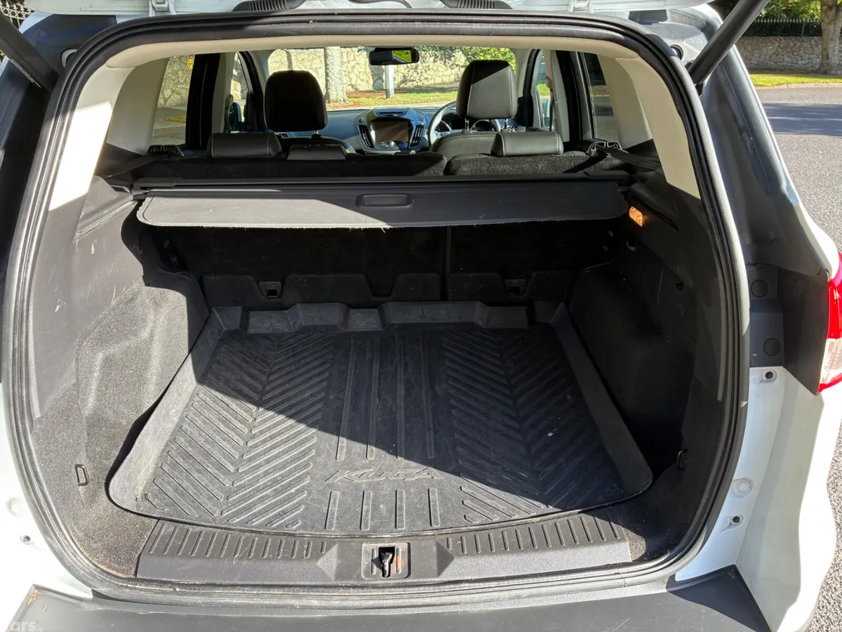 Ford Kuga SUV, Diesel, 2016, White