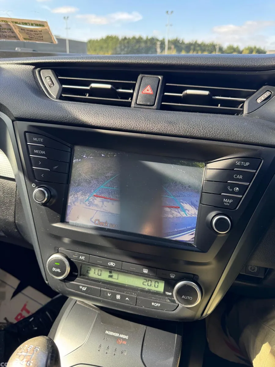 Toyota Avensis Saloon, Diesel, 2017, Grey