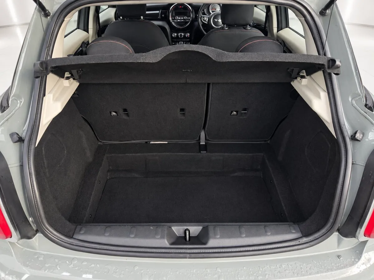 Mini Cooper Hatchback, Petrol, 2015, Grey