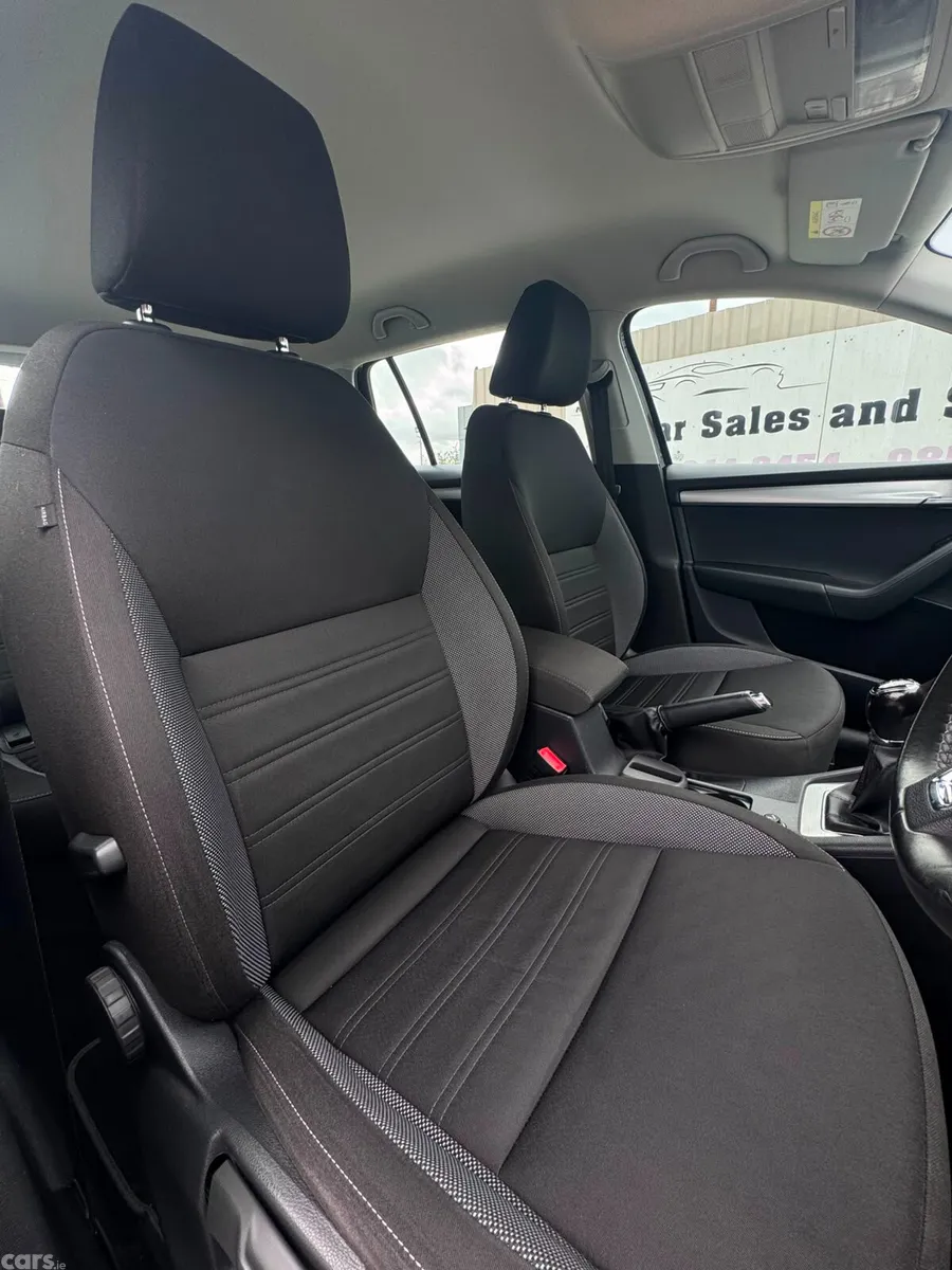 Skoda Octavia Estate, Diesel, 2020, Black
