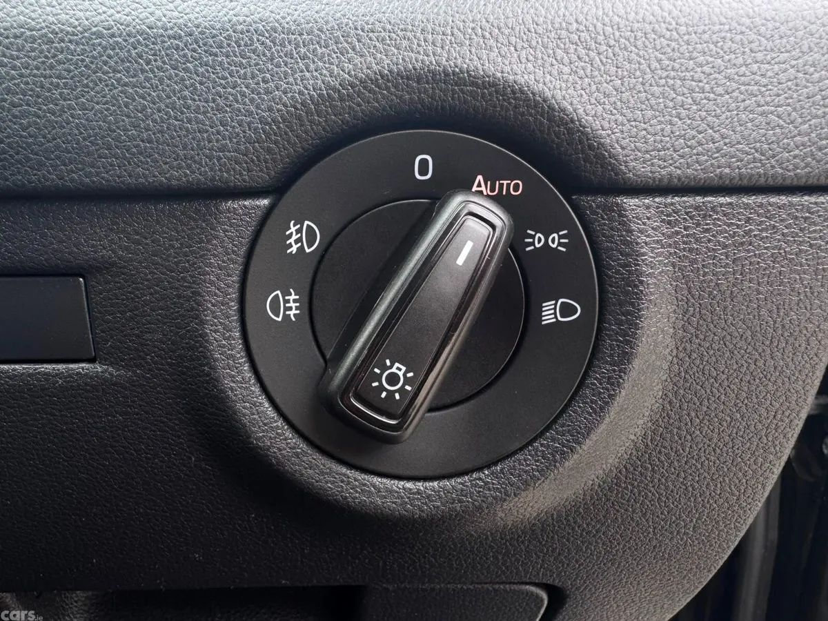 Skoda Octavia Estate, Diesel, 2020, Black