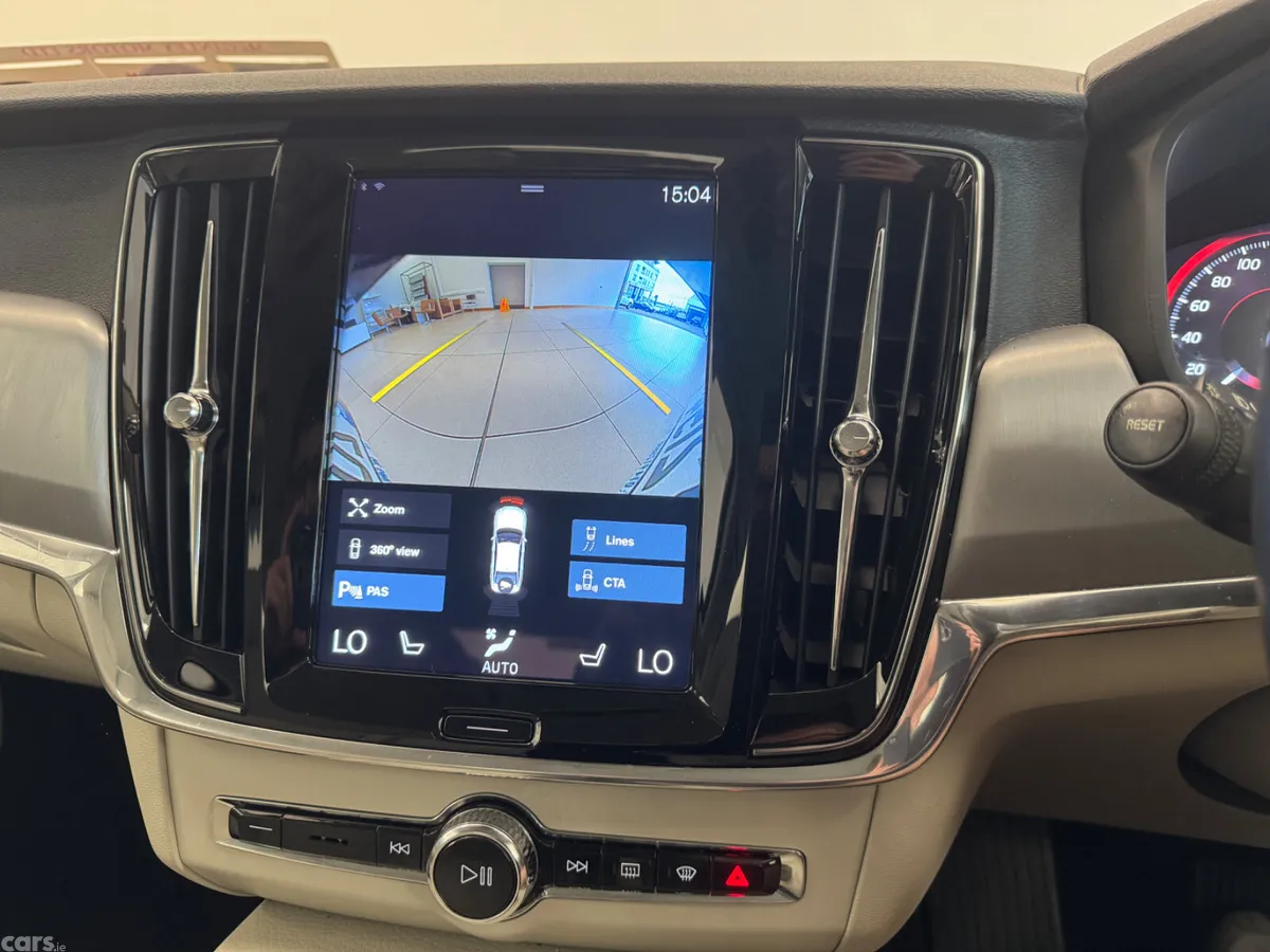 Volvo S90 Saloon, Diesel, 2020, Black