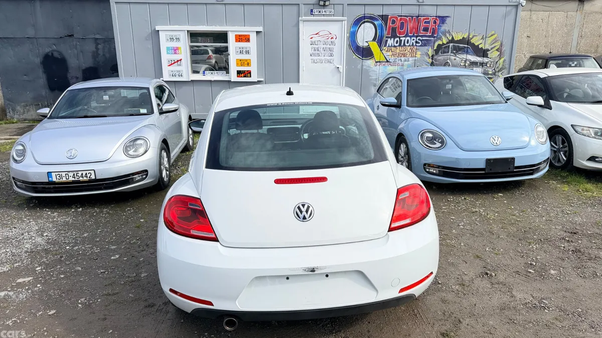 Volkswagen Beetle Hatchback, Petrol, 2015, White