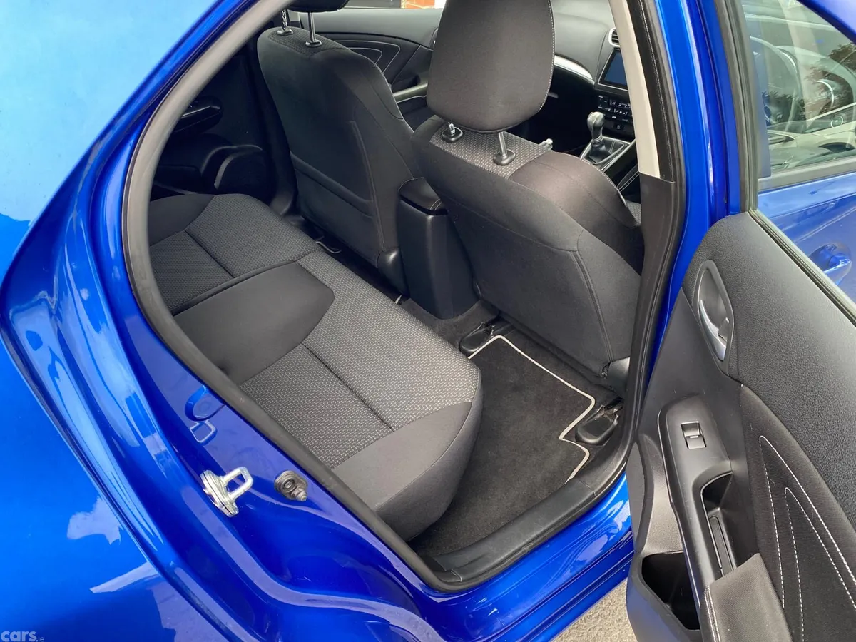 Honda Civic Hatchback, Diesel, 2016, Blue
