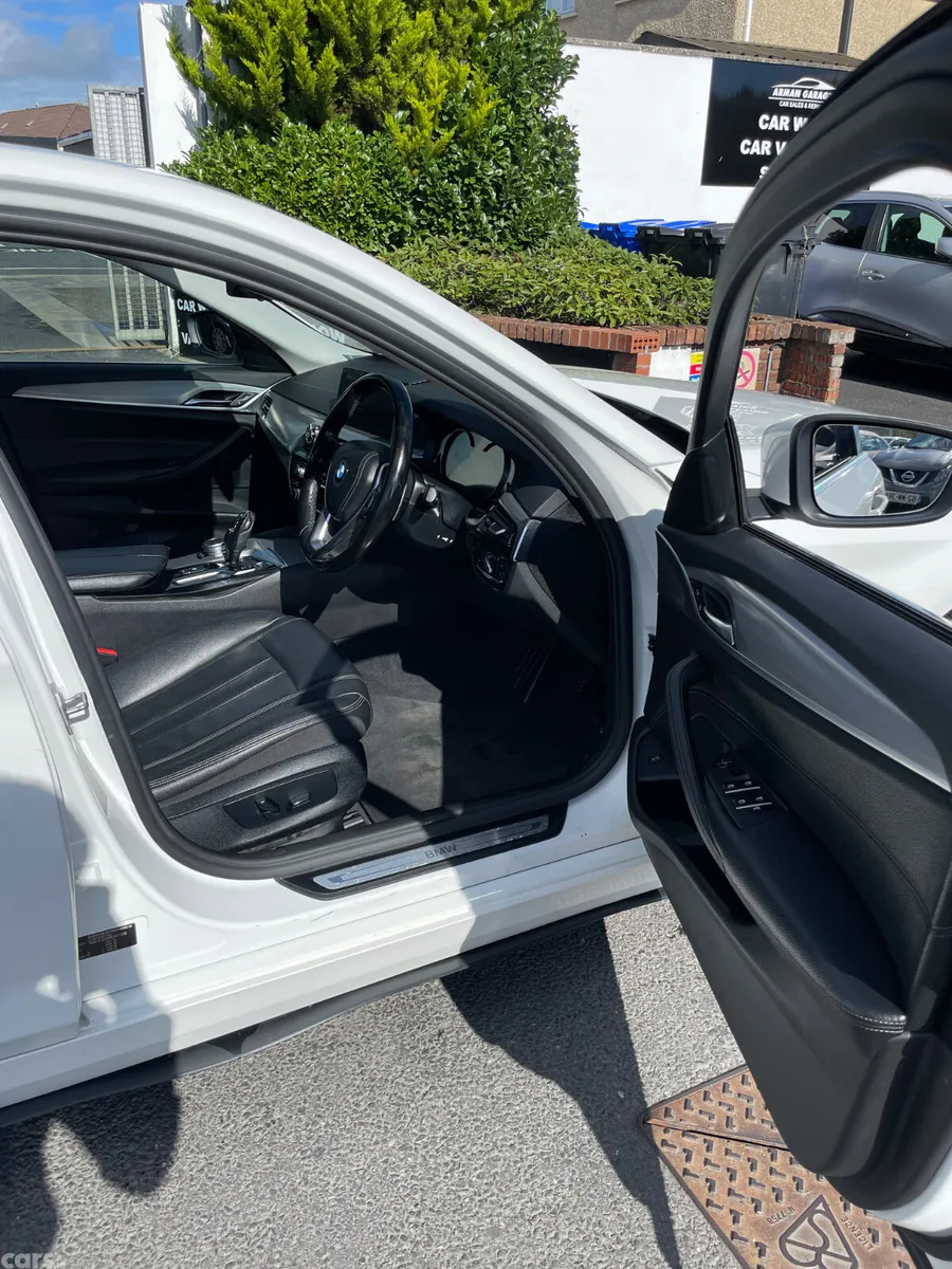 BMW 5-Series Saloon, Diesel, 2017, White