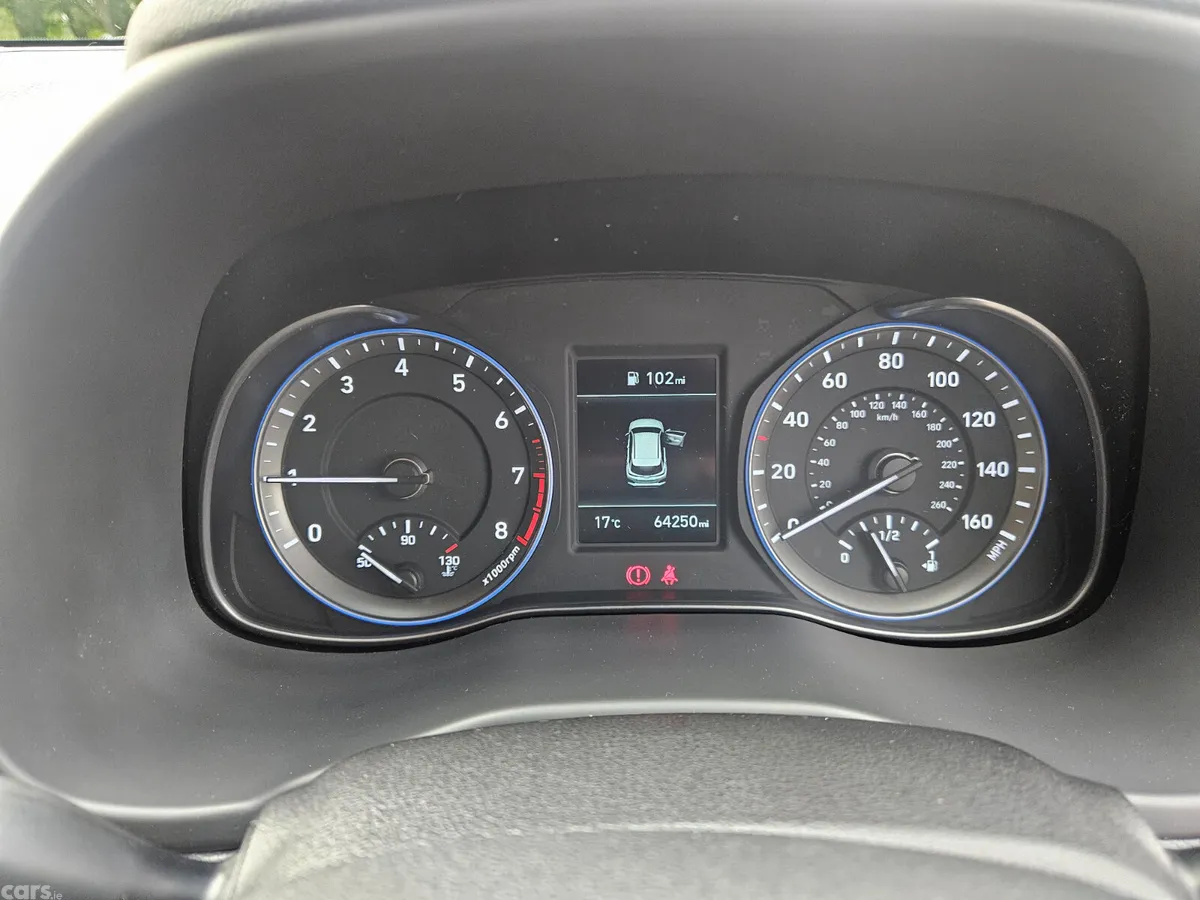 Hyundai KONA Hatchback, Petrol, 2019, Red