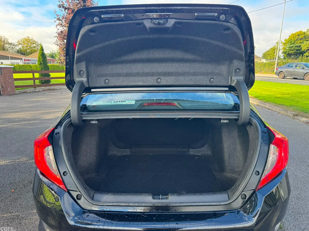 Honda Civic Saloon, Petrol, 2019, Black