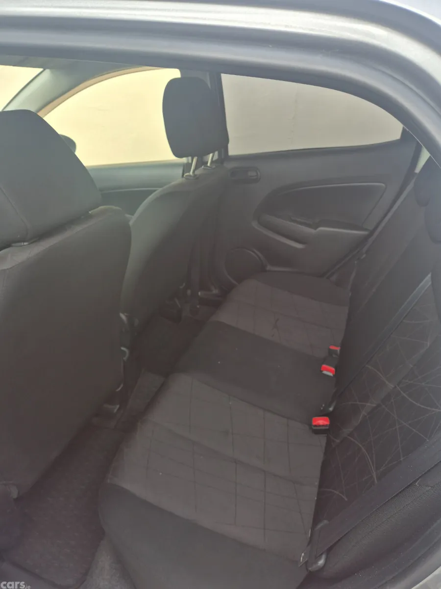 Mazda Demio MPV, Petrol, 2013, Silver
