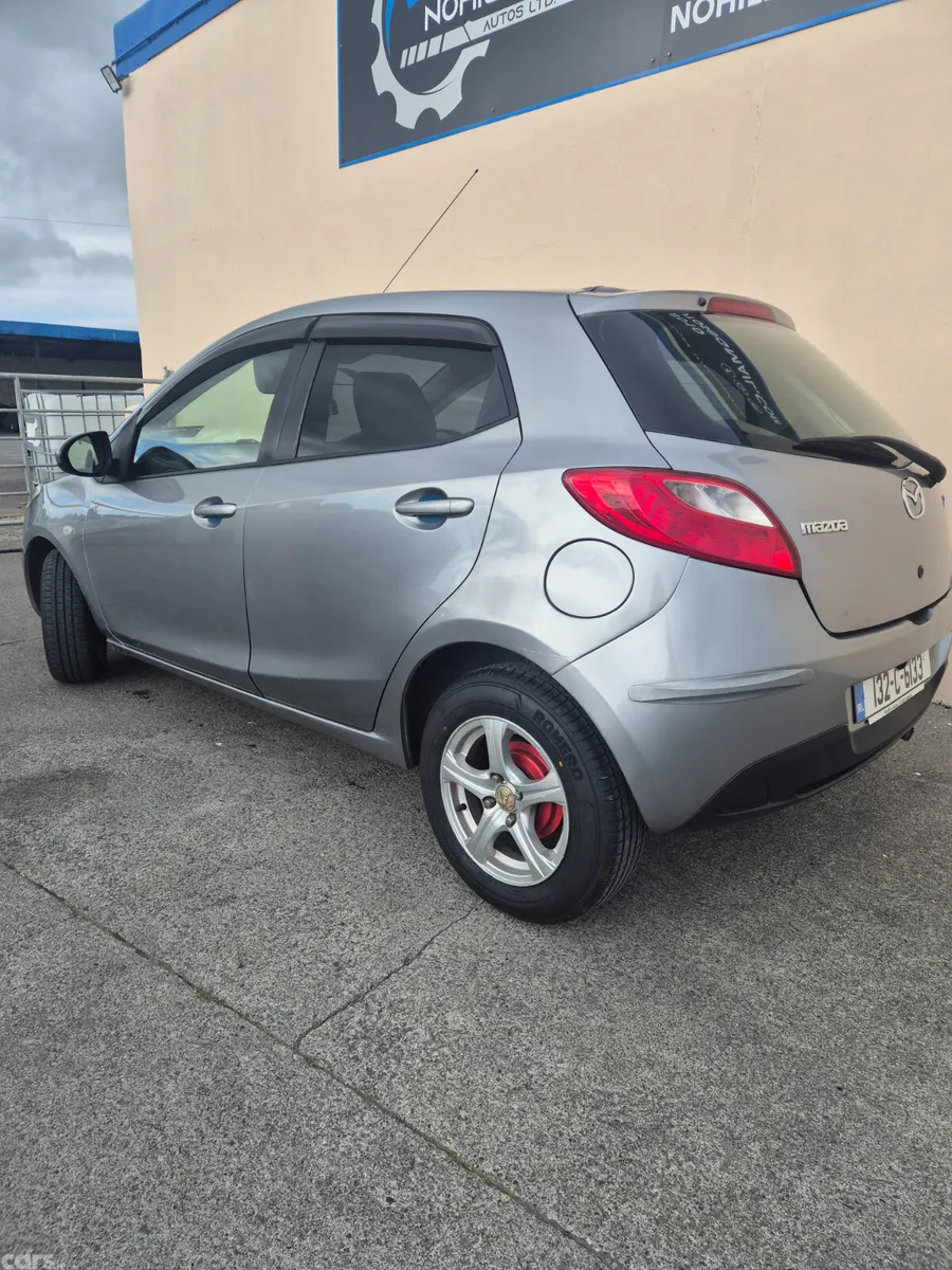 Mazda Demio MPV, Petrol, 2013, Silver