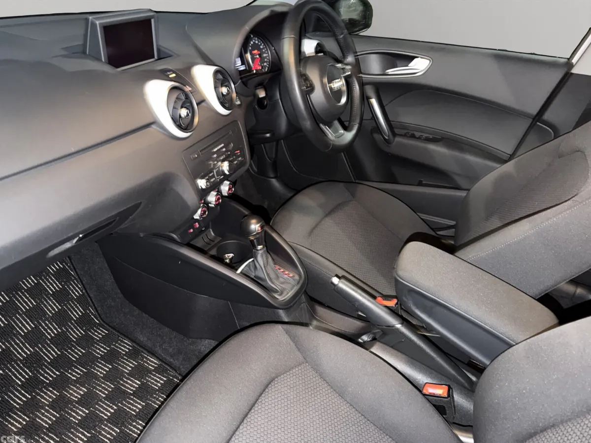Audi A1 Hatchback, Petrol, 2015, White