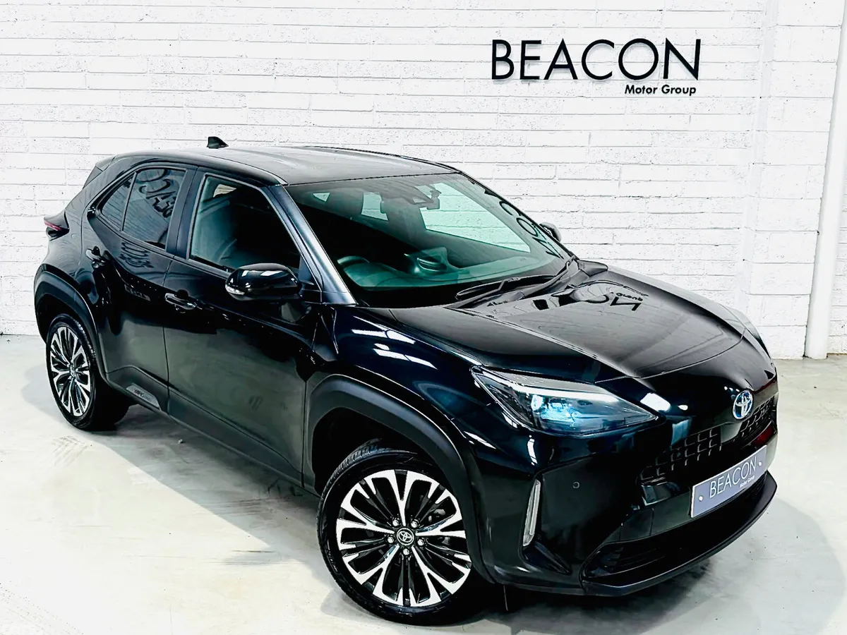 Toyota Yaris Cross SUV, Petrol Hybrid, 2024, Black