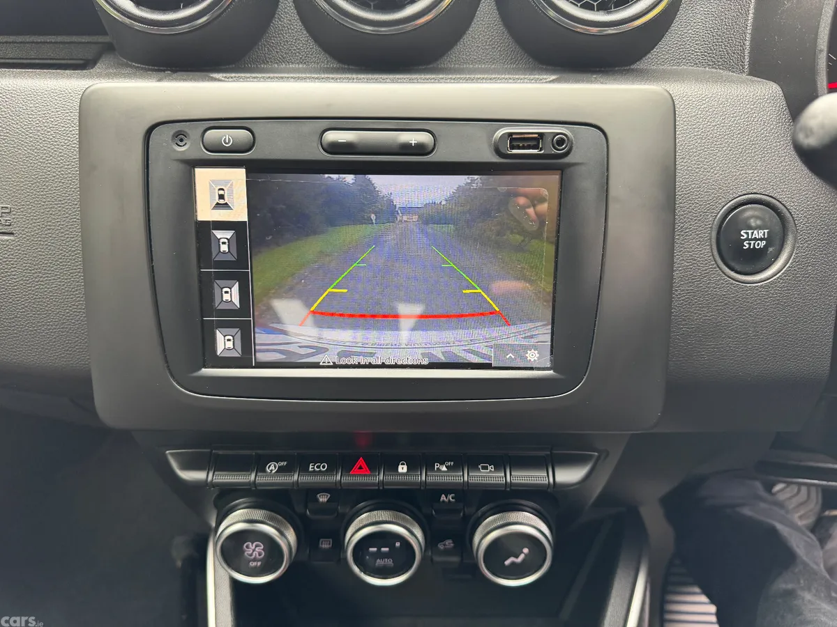 Dacia Duster SUV, Petrol, 2019, Red