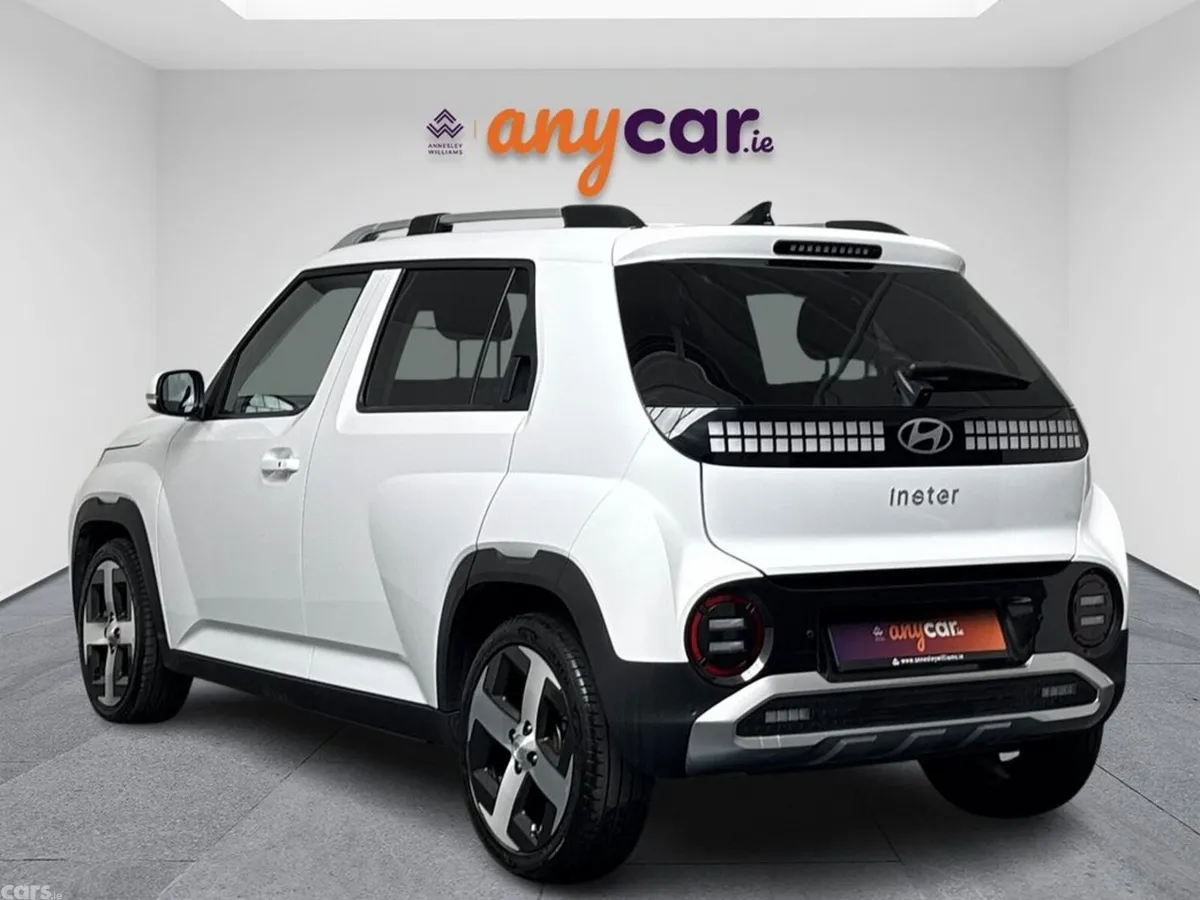 Hyundai INSTER MPV, Electric, 2025, White