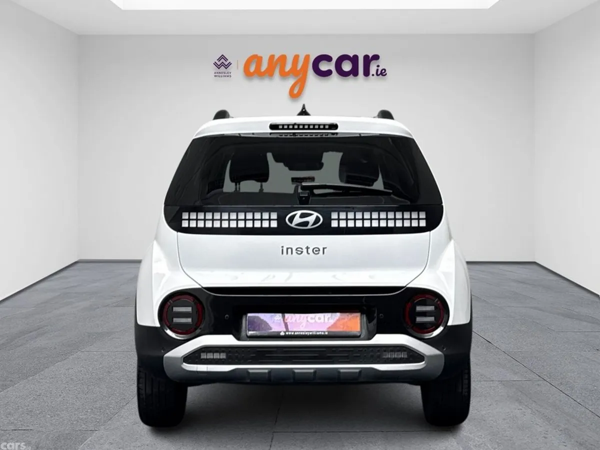 Hyundai INSTER MPV, Electric, 2025, White