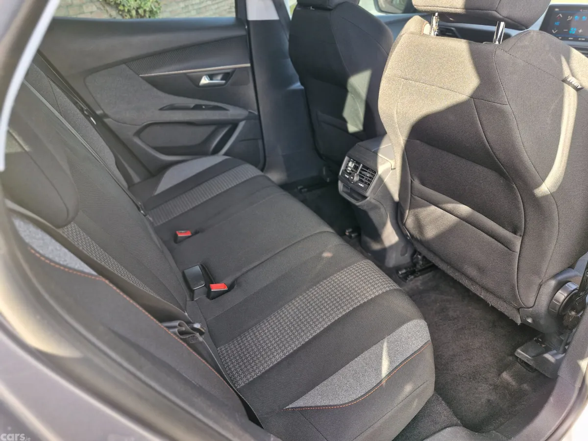 Peugeot 3008 SUV, Diesel, 2017, Grey