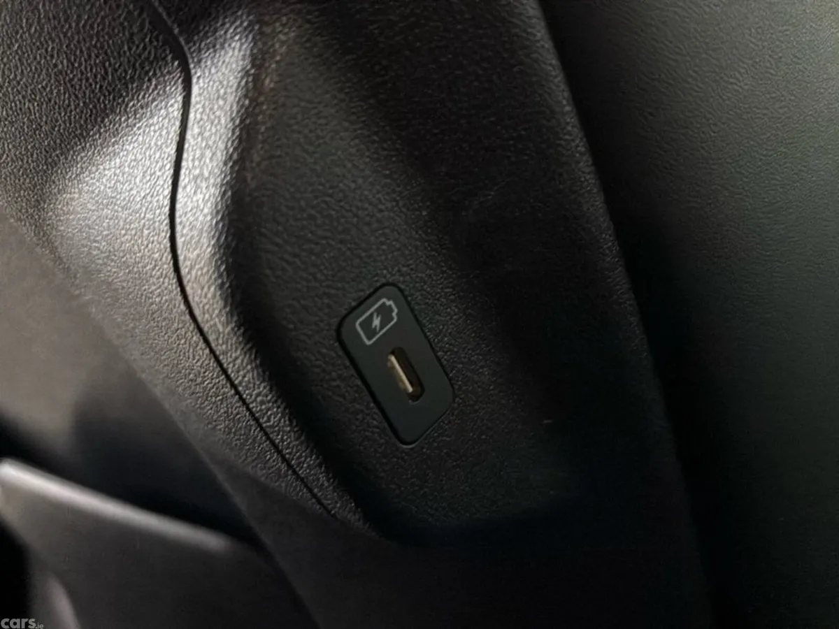 Kia Niro Hatchback, Petrol Plug-in Hybrid, 2023, Blue