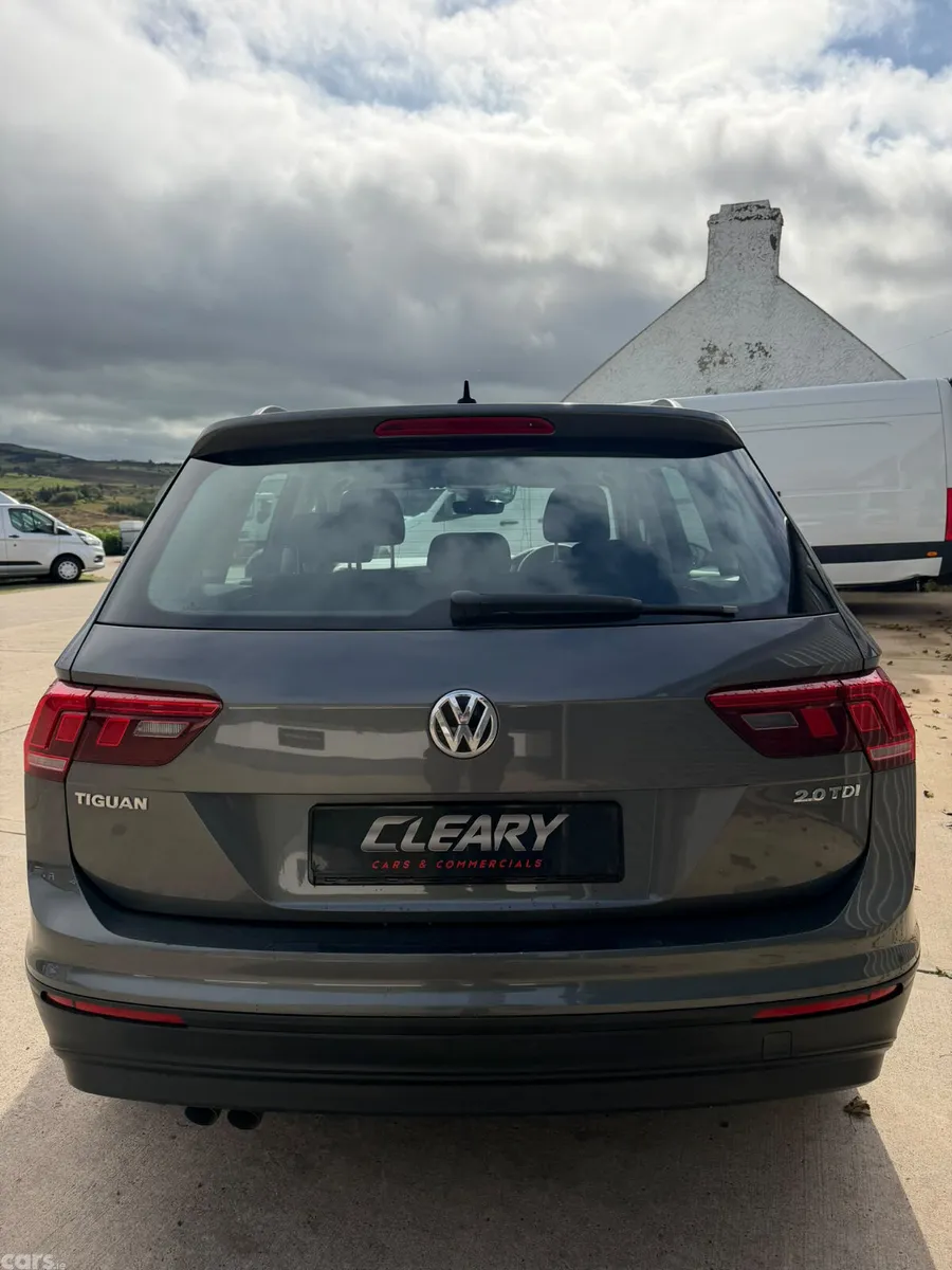 Volkswagen Tiguan SUV, Diesel, 2017, Grey