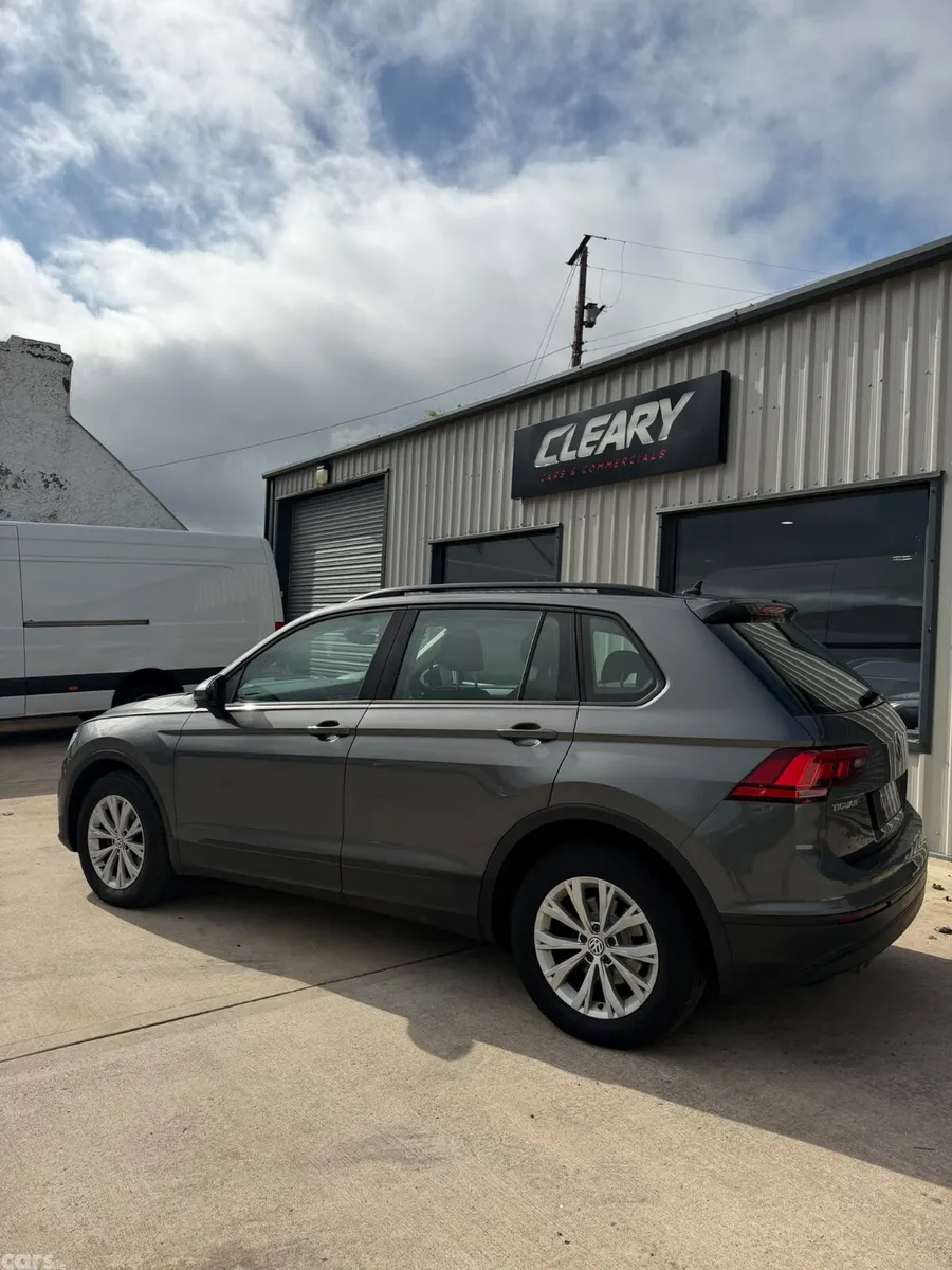 Volkswagen Tiguan SUV, Diesel, 2017, Grey