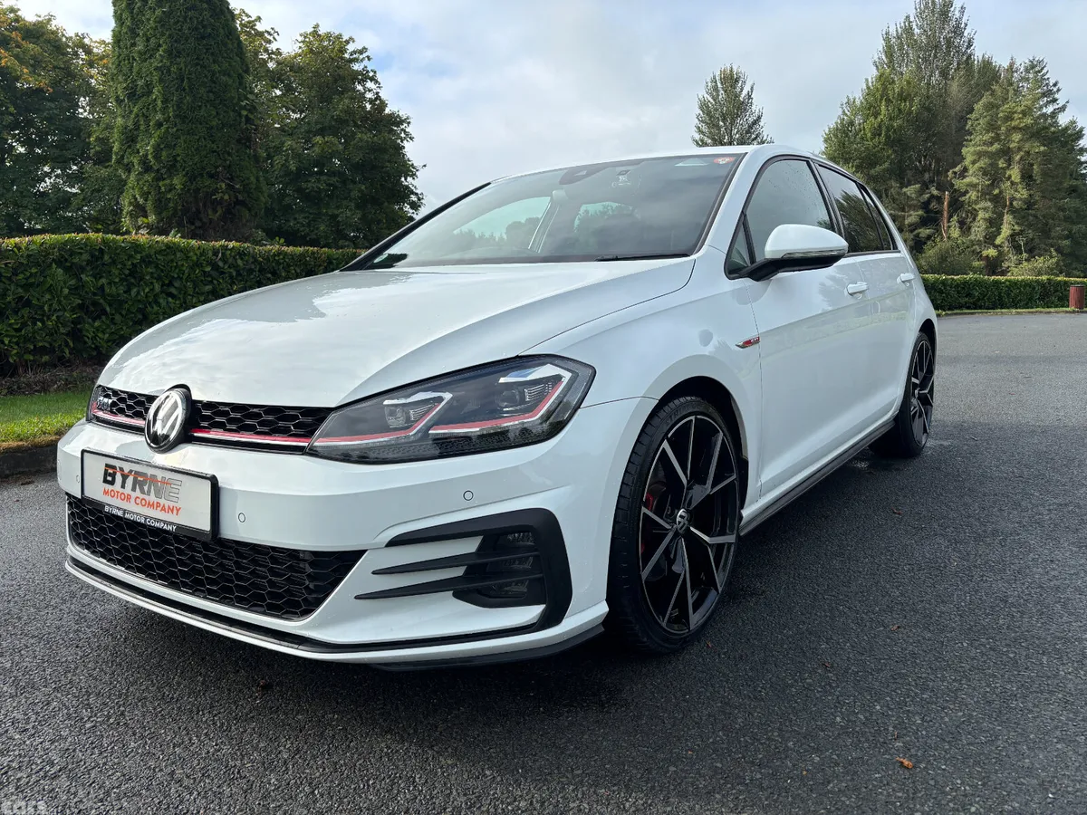 Volkswagen Golf Hatchback, Petrol, 2018, White