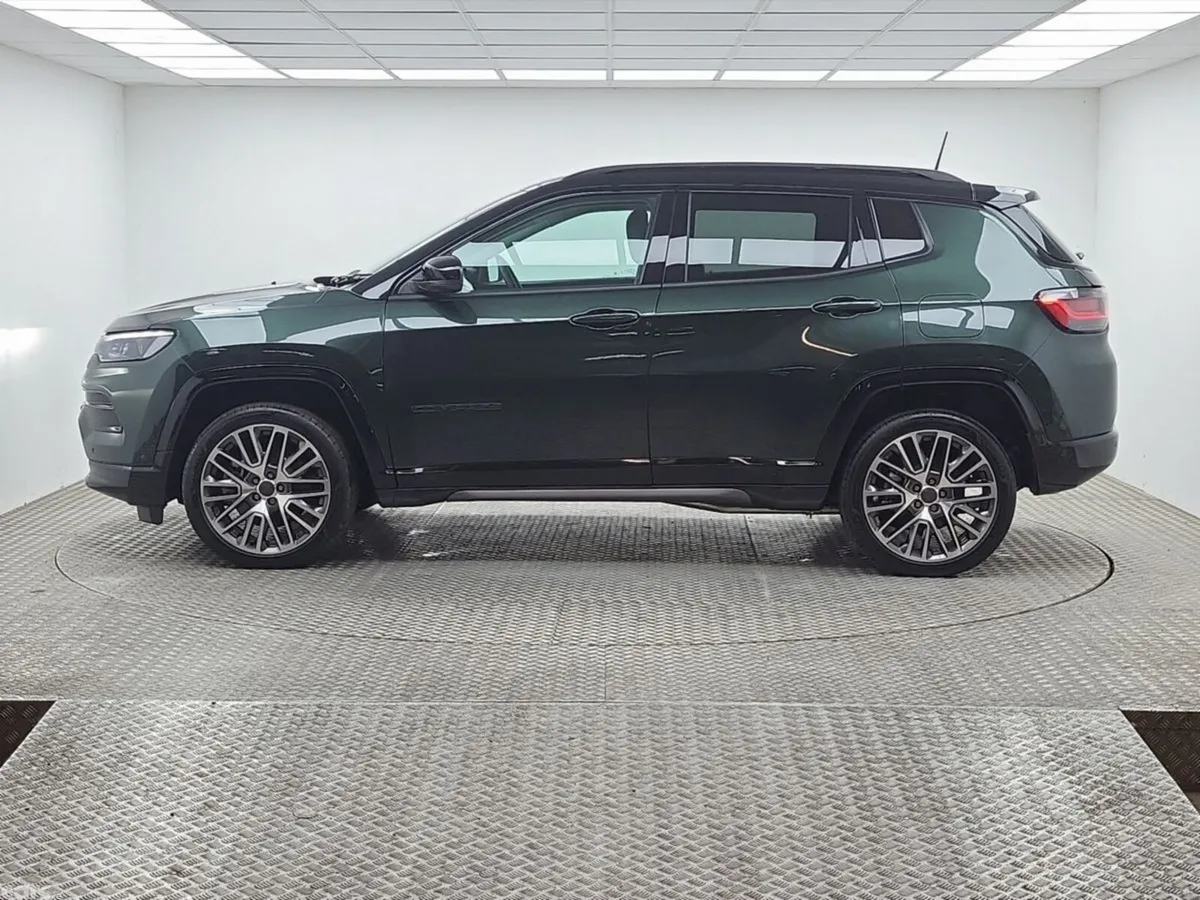 Jeep Compass SUV, Petrol Plug-in Hybrid, 2026, Green