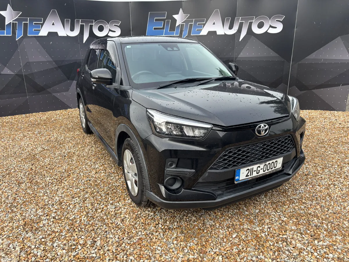 Toyota Raize Hatchback, Petrol, 2021, Black