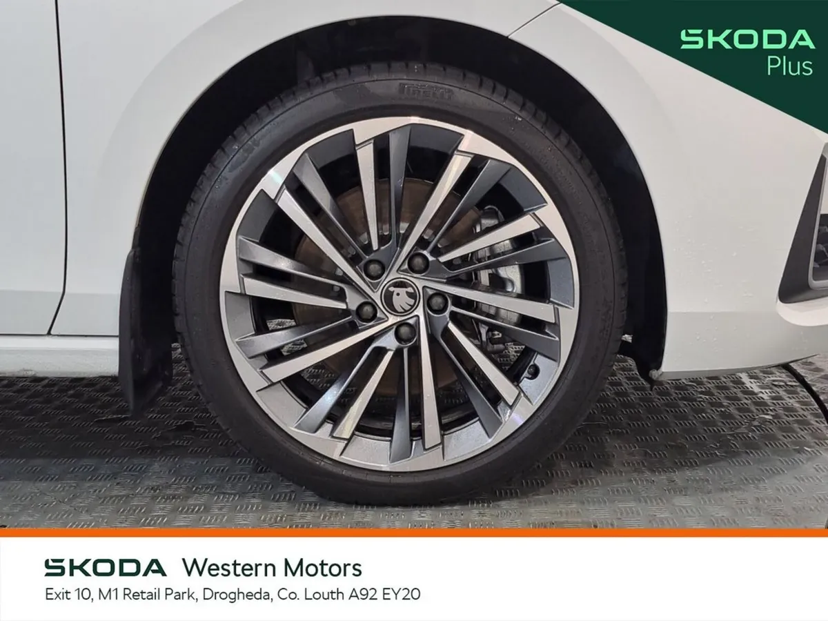 Skoda Superb Saloon, Petrol Plug-in Hybrid, 2026, White
