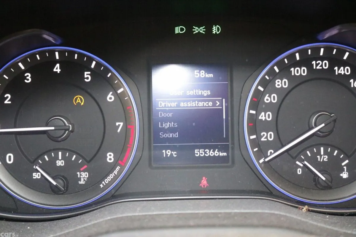 Hyundai KONA SUV, Petrol, 2020, White