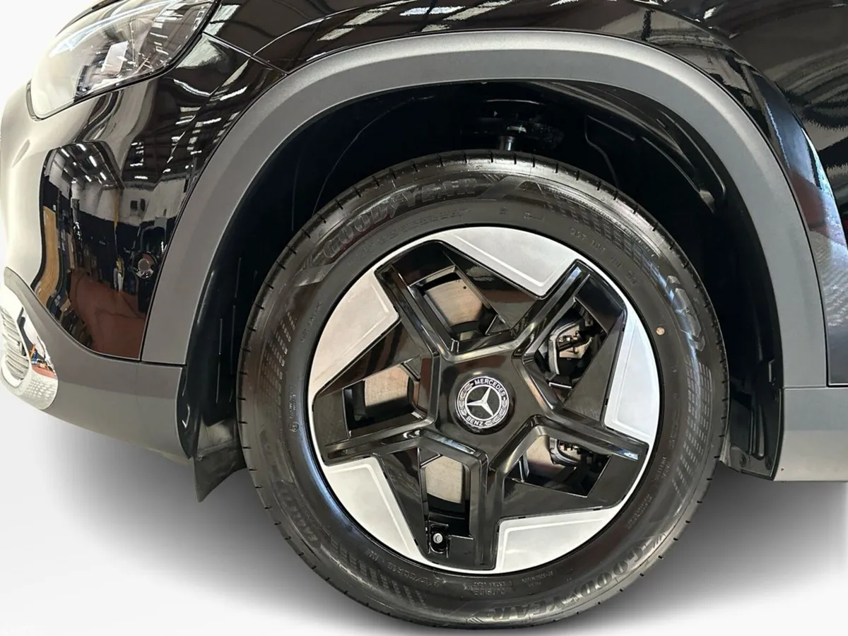 Mercedes-Benz GLB SUV, Electric, 2026, Black
