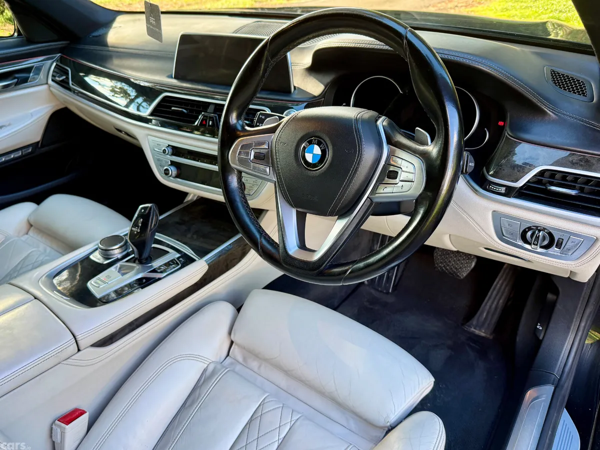 BMW 7-Series Saloon, Diesel, 2017, Black