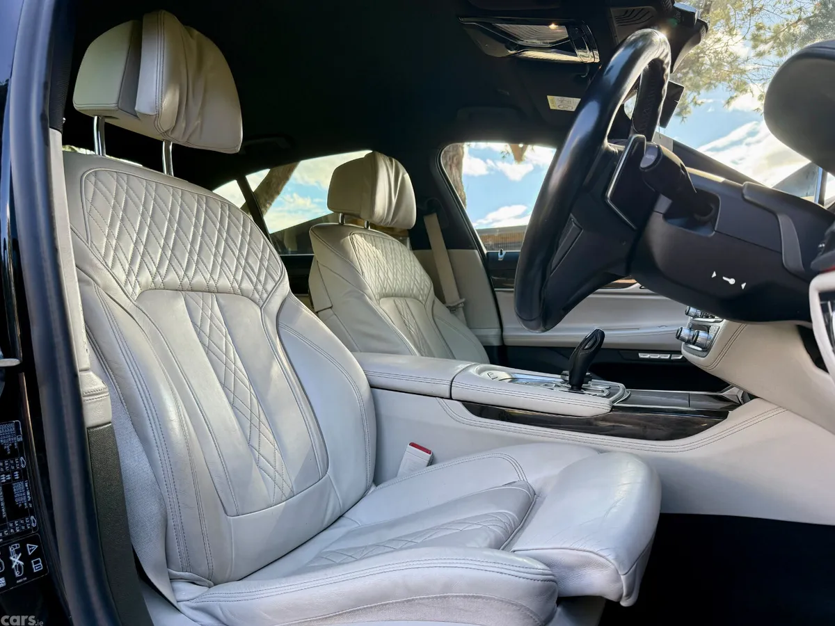 BMW 7-Series Saloon, Diesel, 2017, Black