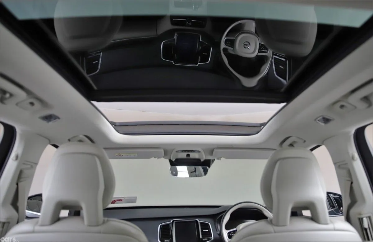 Volvo XC90 SUV, Petrol Plug-in Hybrid, 2018, Grey