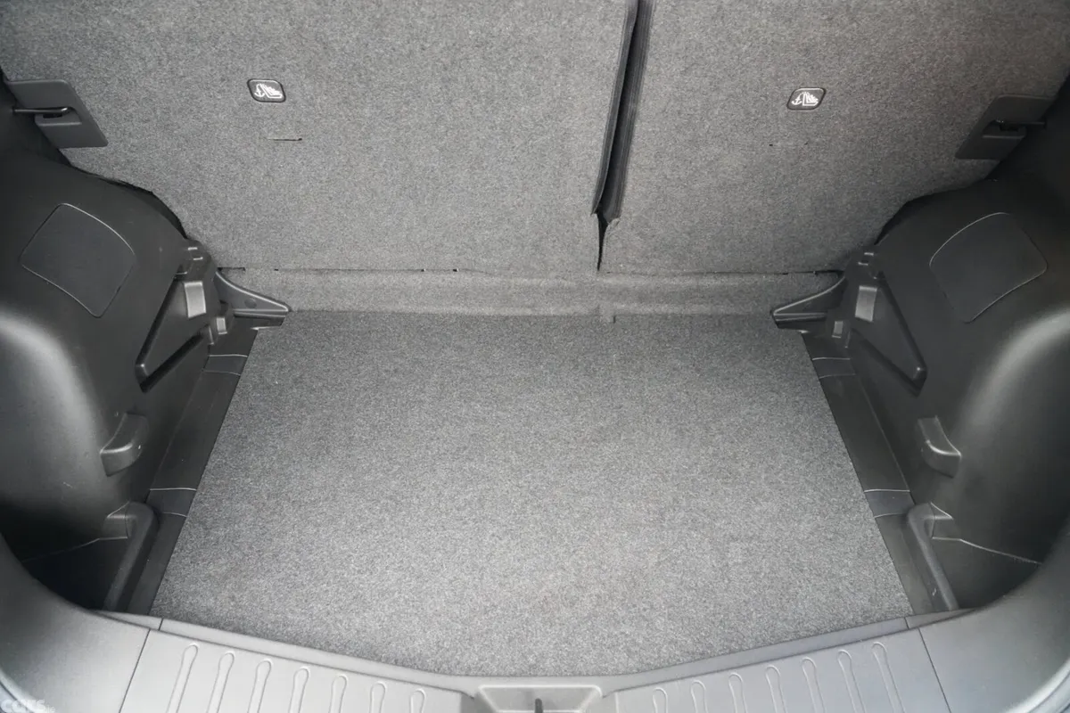 Nissan Note Hatchback, Petrol Hybrid, 2021, Silver