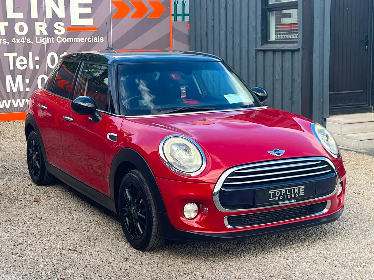Mini Cooper Hatchback, Diesel, 2017, Red