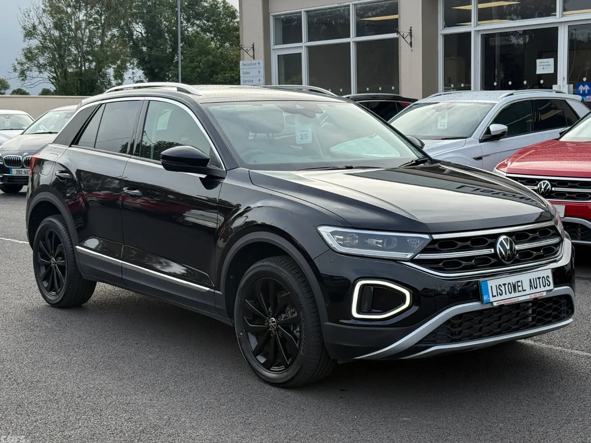 Volkswagen T-Roc SUV, Diesel, 2022, Black