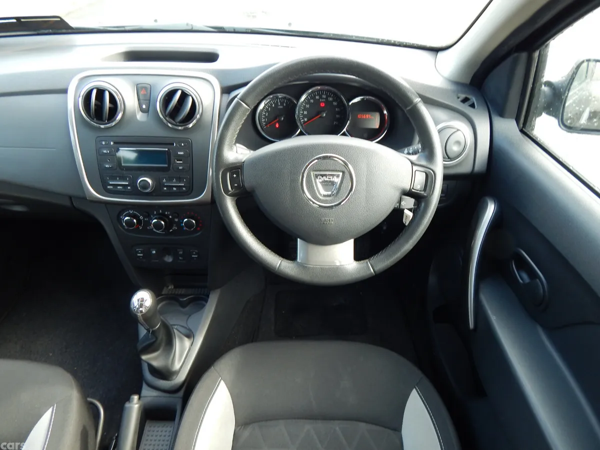 Dacia Sandero Stepway Hatchback, Petrol, 2015, Black